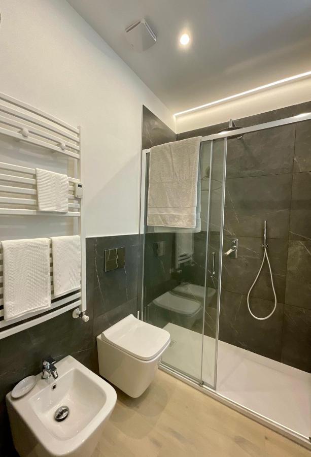 Apartment Suite - Charlize - In The Heart Of Milán Exterior foto